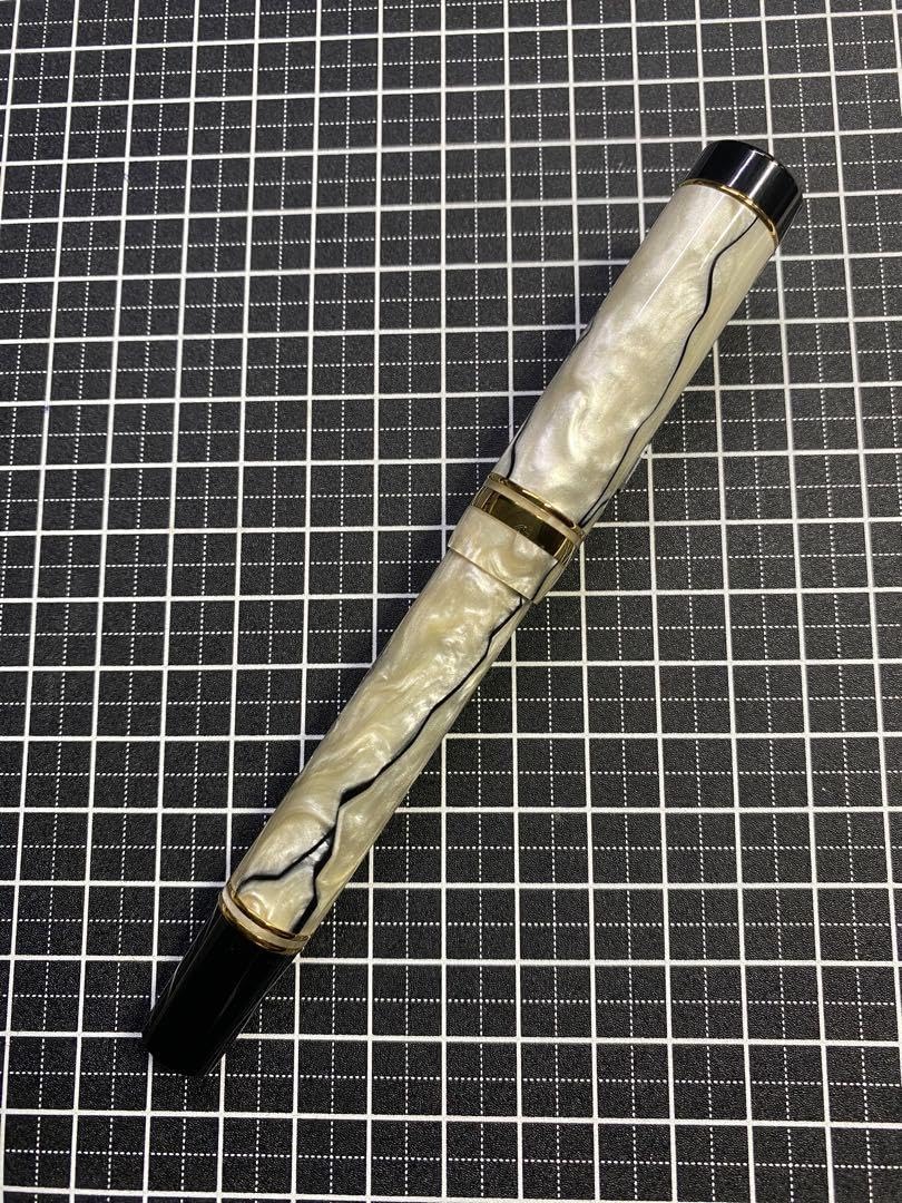 筆記具 Parker Duofold Centennial Pearl&Black PARKER Duofold Centennial Pearl&Black